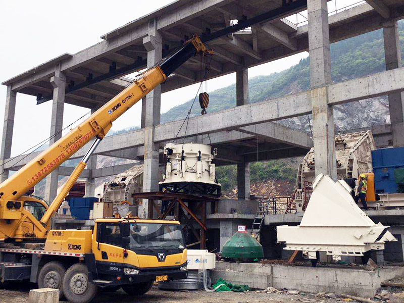 戰(zhàn)勝疫情|華新水泥(長陽)時產2000噸骨料生產EPCO項目緊張施工中