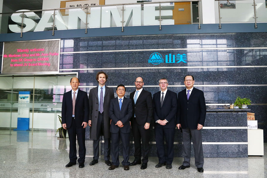 楊安民從業(yè)卅五周年系列報道--“三十五年磨一劍，山更美，業(yè)更精”專訪