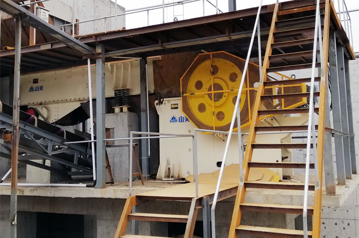 顎式破碎機(jī)產(chǎn)量低，達(dá)不到標(biāo)準(zhǔn)？從這四個(gè)方面找原因。