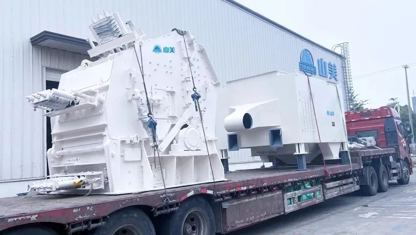 新年快樂 | 回首2022，闊步2023