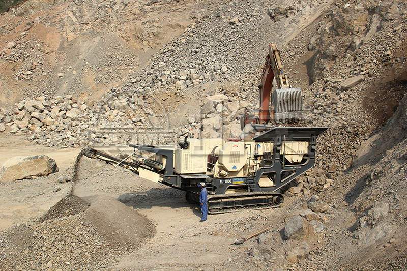 移動履帶破碎機(jī)怎么買才能價格更實惠？