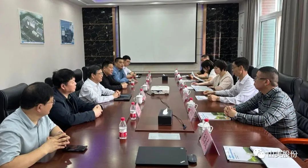 聚焦 | 熱烈歡迎中國(guó)砂石協(xié)會(huì)胡會(huì)長(zhǎng)一行蒞臨上海山美股份鄭州基地指導(dǎo)交流！