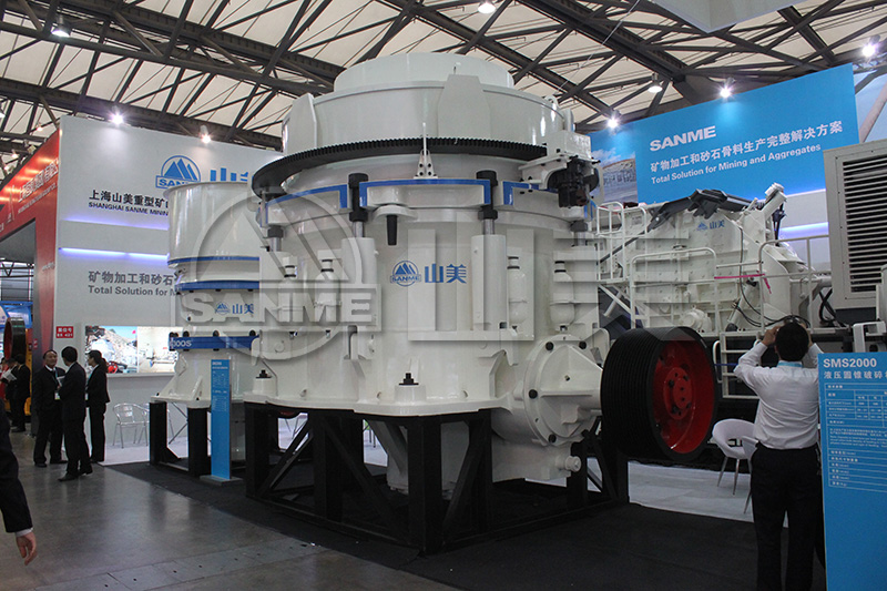 圓錐破碎機(jī) 圓錐破碎機(jī)