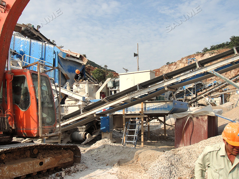 碎石生產(chǎn)線應(yīng)該選擇固定式還是移動(dòng)式？