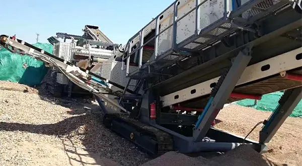 時(shí)產(chǎn)值近600萬！山美移動(dòng)式破碎篩分一體站助力江蘇高碳鉻鐵礦破碎項(xiàng)目建設(shè)